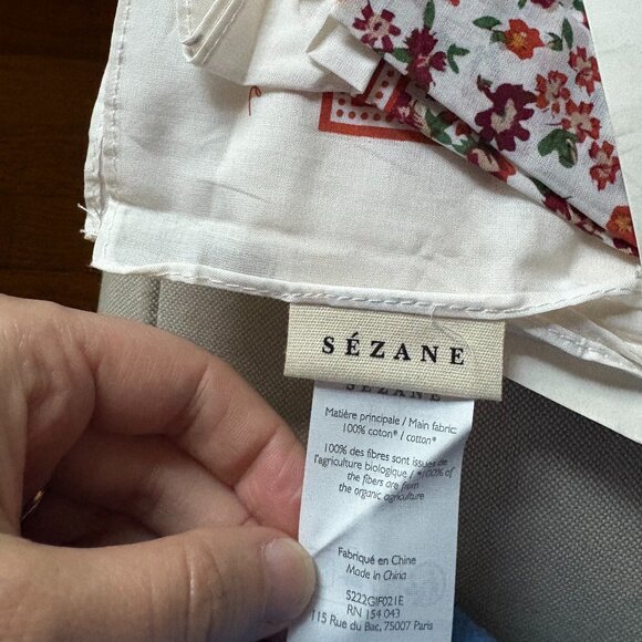 Sézane “Le Foulard Pour La Vie” Floral Scarf - Picture 4 of 4